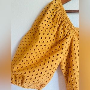 Golden Yellow H&M Women’s XXS Puff Sleeve Top